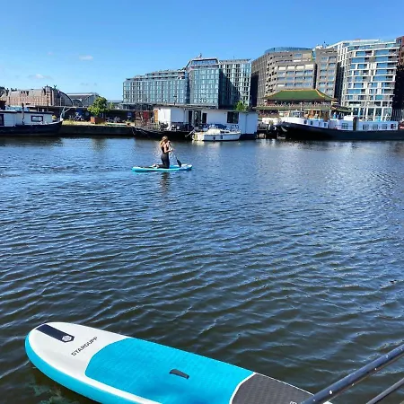 A304 Romantic Seaship In Center 보트호텔 *