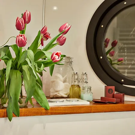 A304 Romantic Seaship In Center *