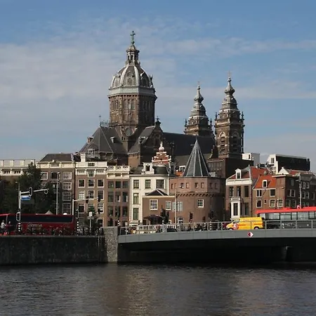 Botel A304 Romantic Seaship In Center *