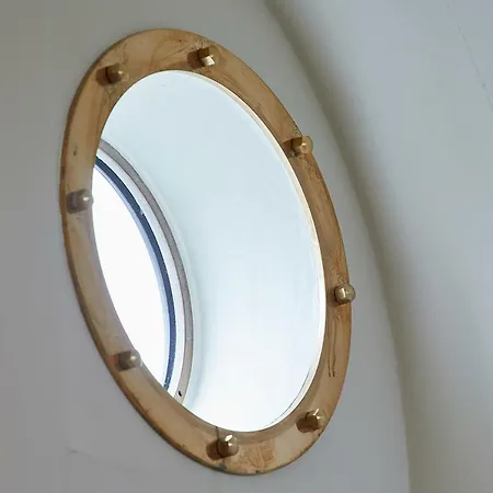 A304 Romantic Seaship In Center Botel Amsterdam