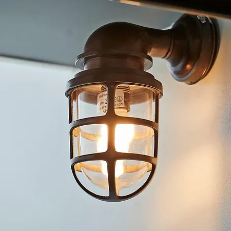 A304 Romantic Seaship In Center * Amsterdam