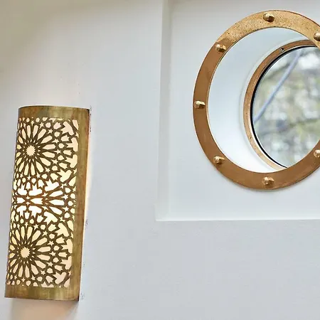 보트호텔 A304 Romantic Seaship In Center 암스테르담