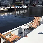 A304 Romantic Seaship In Center * Amsterdam